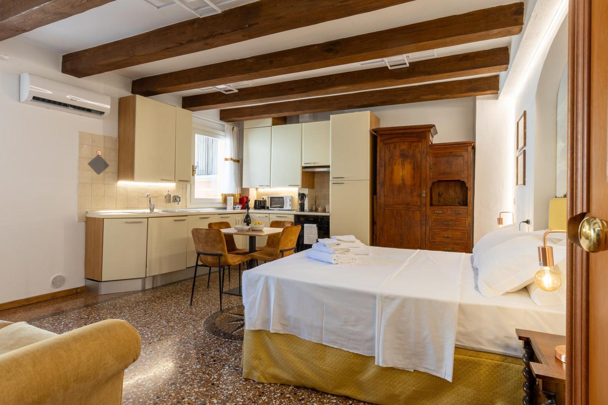Frassinago Suites-Bolognarooms Εξωτερικό φωτογραφία